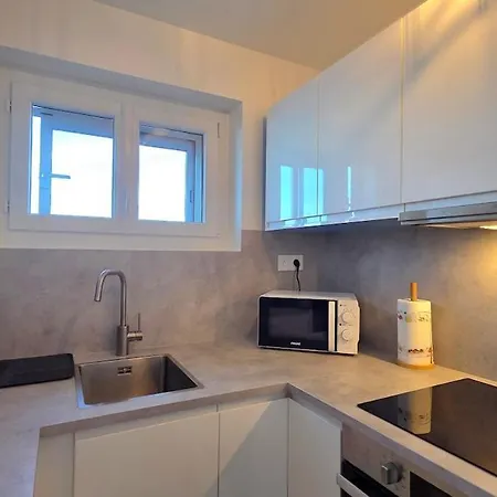 Apartment Le Ponton Du Leman - Acces Prive Au Lugrin